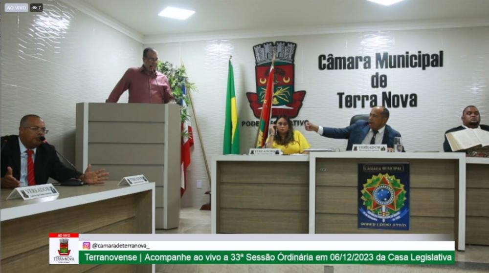 Vereadores batem boca durante sessão e o clima esquenta; veja o vídeo