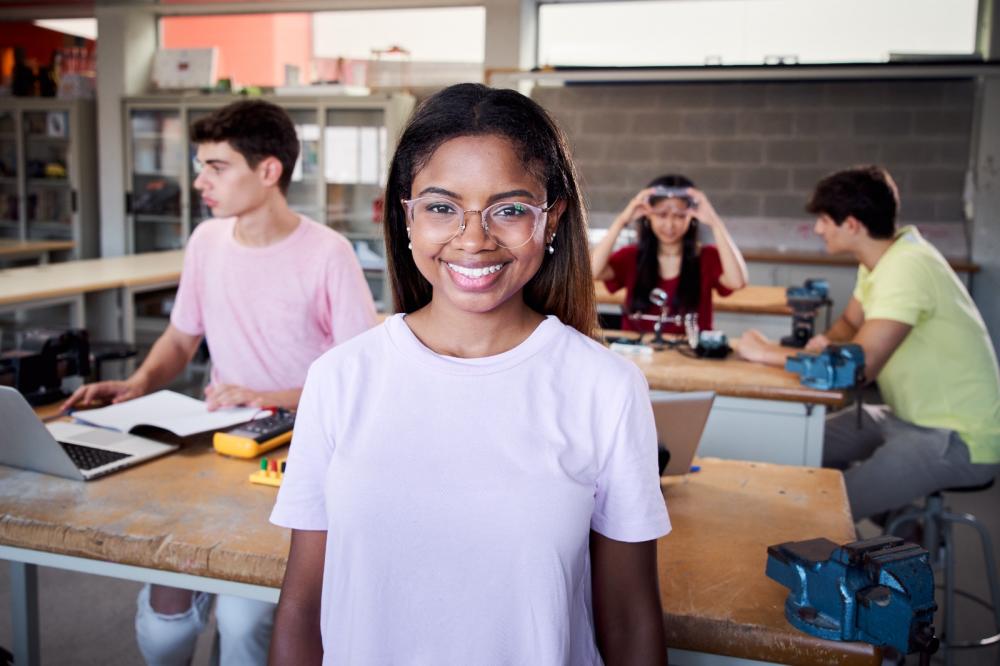 Inscrições para 600 vagas em cursos técnicos gratuitos encerram nesta sexta-feira