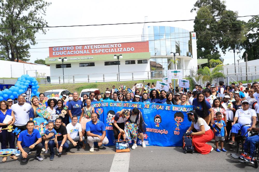 Caminhada em Mata de São João marca o Dia Mundial do Autismo e busca conscientizar a população