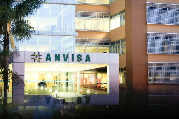 Anvisa proíbe venda e uso de parte de produtos Kinder no Brasil