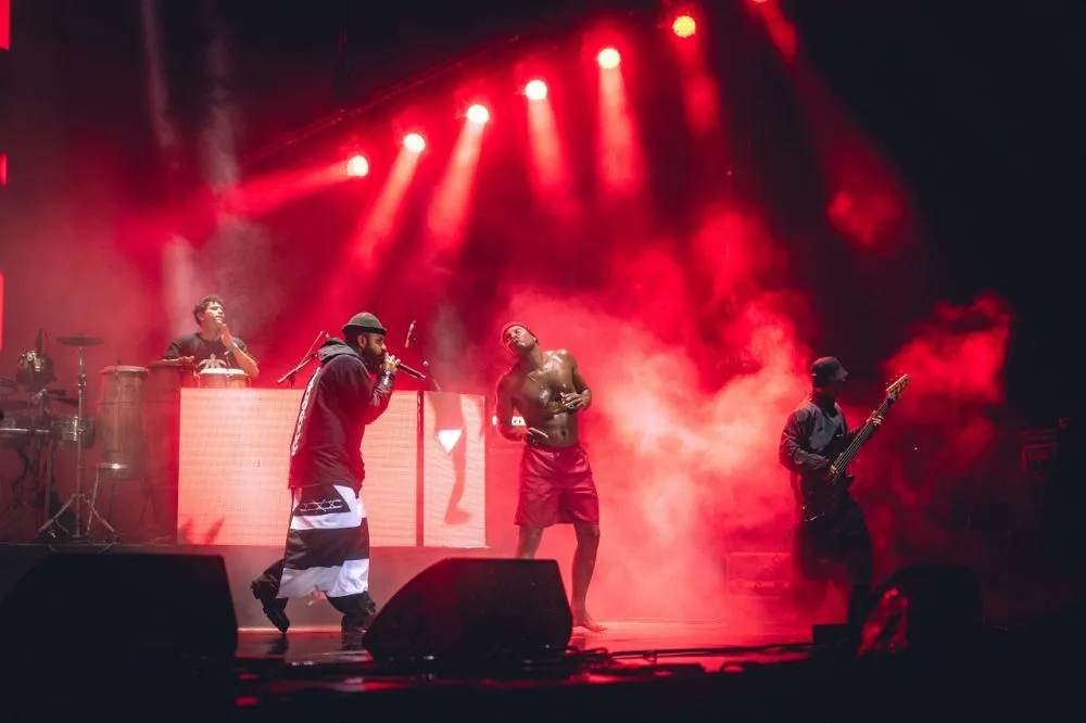 Preparando novo disco, BaianaSystem faz neste sábado (17) primeiro show em Salvador desde o Carnaval