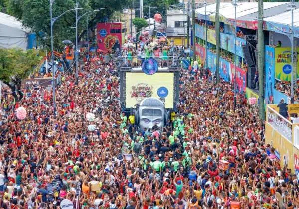 Saltur se pronuncia sobre mudanças do Carnaval 2025 e descarta folia na Boca do Rio