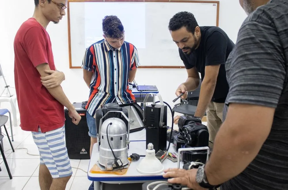 Funceb leva oficinas gratuitas de teatro ao oeste da Bahia através do projeto Gira Cena