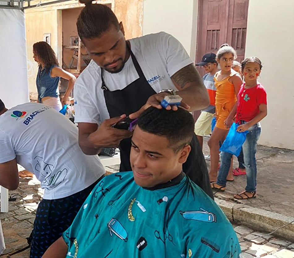 Projeto Mais Cidadania oferece serviços básicos e de bem-estar para moradores de Alagoinhas