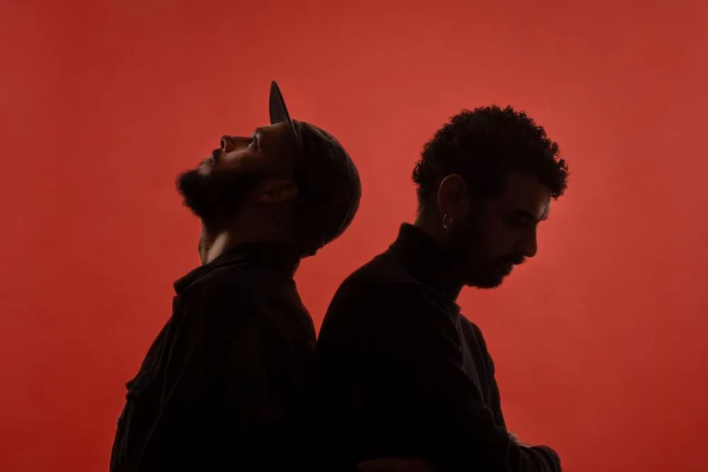 Camaleônica lança “Maravilhoso”, primeiro single do disco Eletrotropical