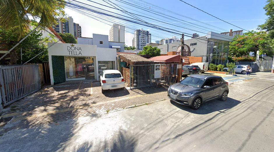 Clientes são roubados dentro de restaurante na Pituba