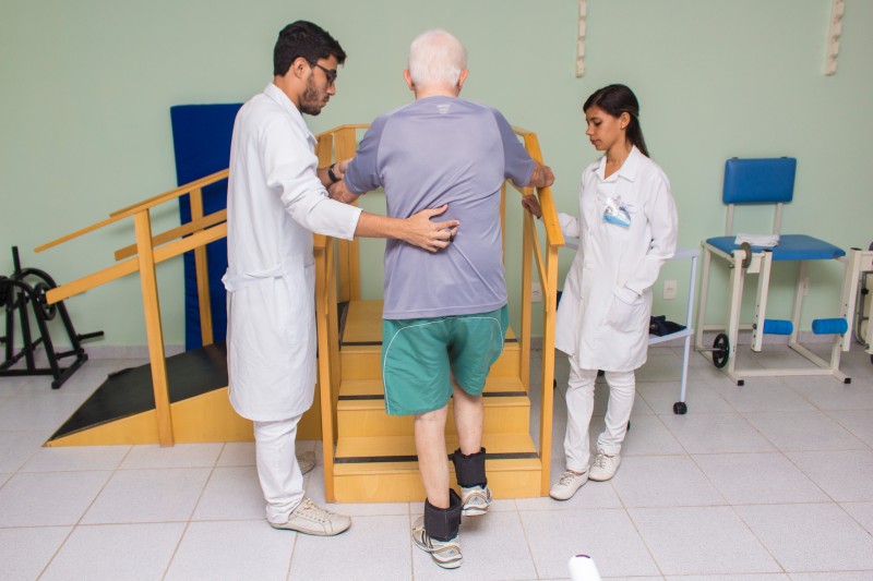 Fisioterapia ajuda a minimizar sintomas do pós-Covid