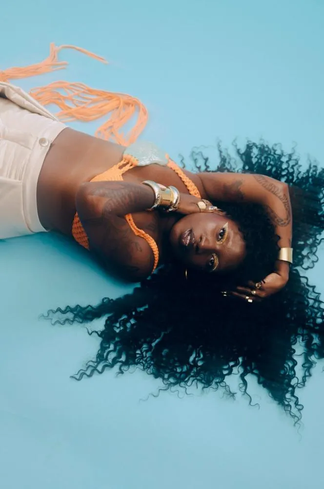 Um dos principais nomes da Música Preta Brasileira, a cantora Rúbia Divino lança novo disco intitulado “Liberdade”