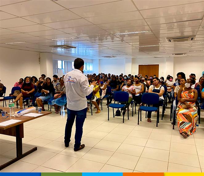 Interessados em trabalhar na área de hotelaria participam de treinamento promovido pela Secretaria de Desenvolvimento Econômico (SEDEC)
