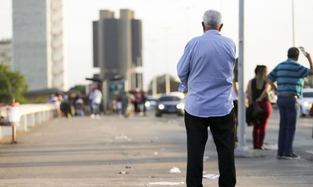 População brasileira está mais velha: número de pessoas com 65 anos ou mais cresceu 41% nos últimos dez anos