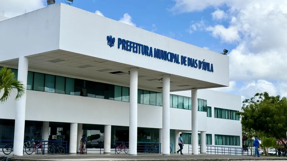 Prefeitura de Dias d’Ávila realiza nova etapa de entrega de cestas básicas
