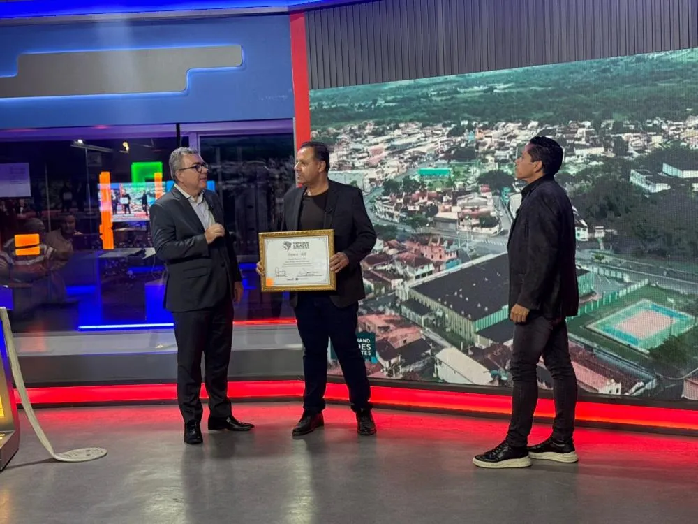 Prefeito Luiz Trinchão recebe o Prêmio Band Cidades Excelentes 2025 e dedica conquista ao povo de Pojuca
