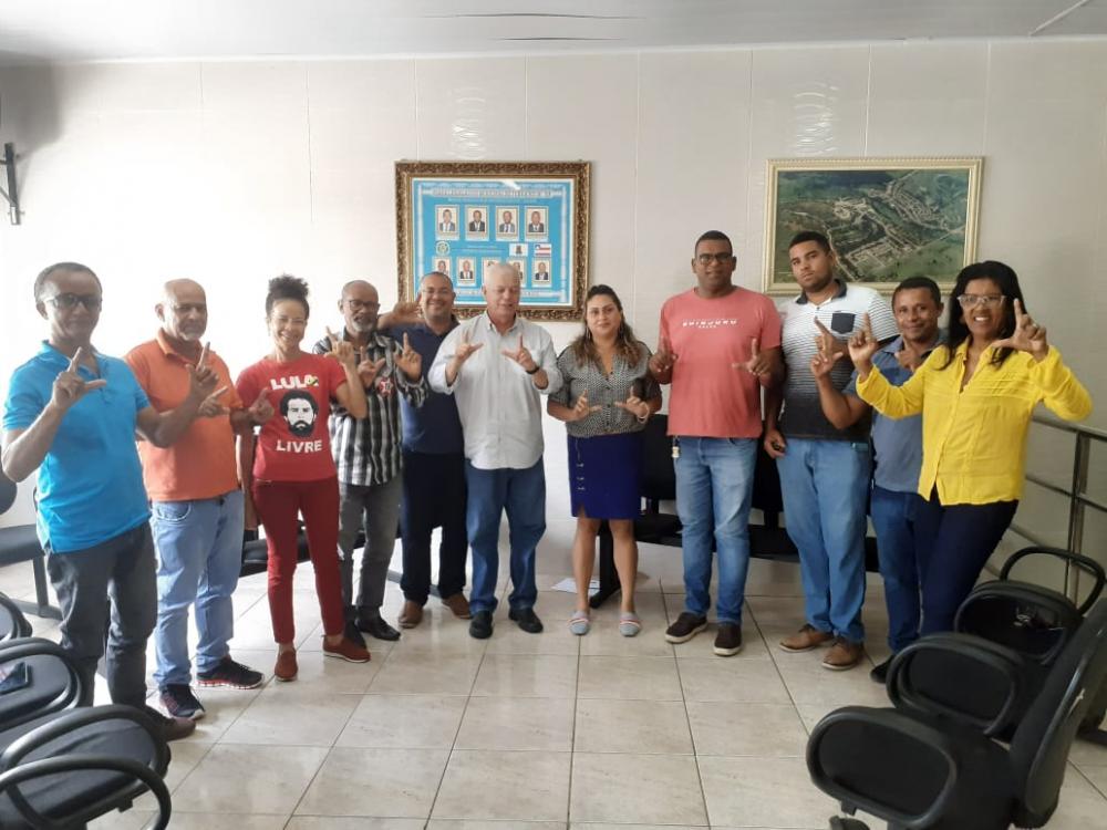 Presidente da Câmara Municipal de Terra Nova, reúne lideranças e vereadores para apoiar candidatura de Jerônimo Rodrigues.