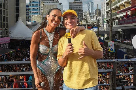 99Food proporciona encontro histórico entre João Gomes e Ivete Sangalo no Bloco Coruja