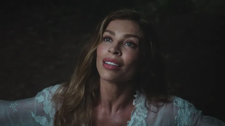 Decisões extremas e perigos iminentes abalam 'Dona Beja', que chega à metade de seus capítulos na HBO Max