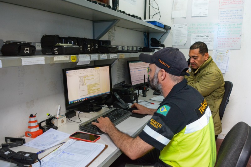 Em Vitória da Conquista população pode discar 156 para informar sobre emergências de trânsito e tirar dúvidas