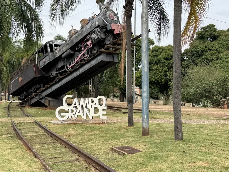 Memórias que ganharam muros: Casa Amarela lança site e vídeos neste sábado