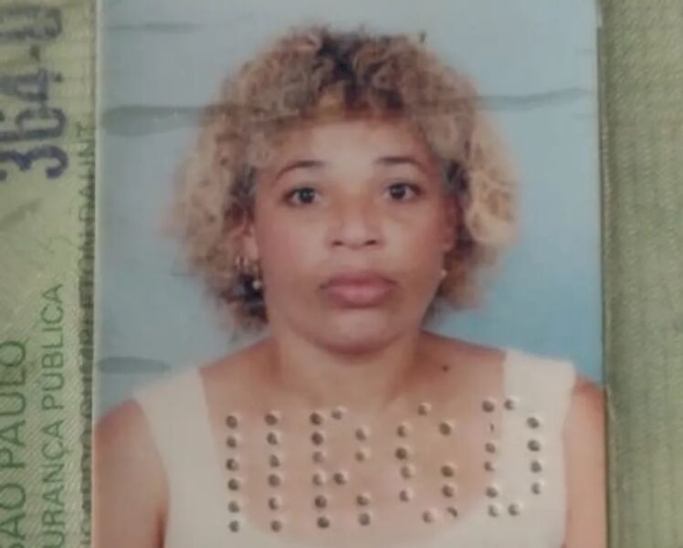 Idosa de 62 anos é encontrada morta dentro de casa