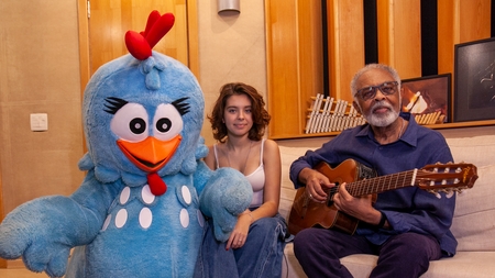 Galinha Pintadinha, Gilberto Gil e Flor Gil regravam sucesso infantil