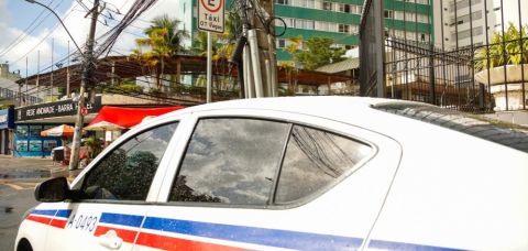 Câmara de Salvador debate PL que garante igualdade entre Uber e Táxi 