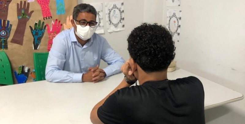 Janeiro Branco promove dinâmicas terapêuticas para valorização da saúde mental