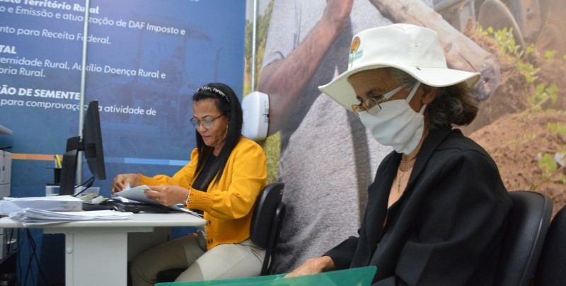 Secretaria de Agricultura viabiliza emissão de documentos rurais na Sala da Cidadania
