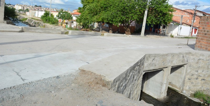 Concluída obra que põe fim a alagamentos na rua Paracatu