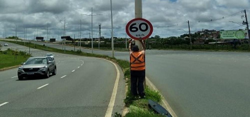 Limite de velocidade muda nas avenidas Orlando Gomes e Professor Pinto de Aguiar