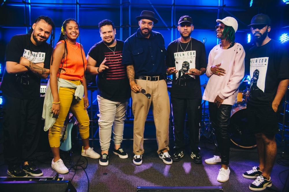 Felipe Flip lança nova versão do álbum 