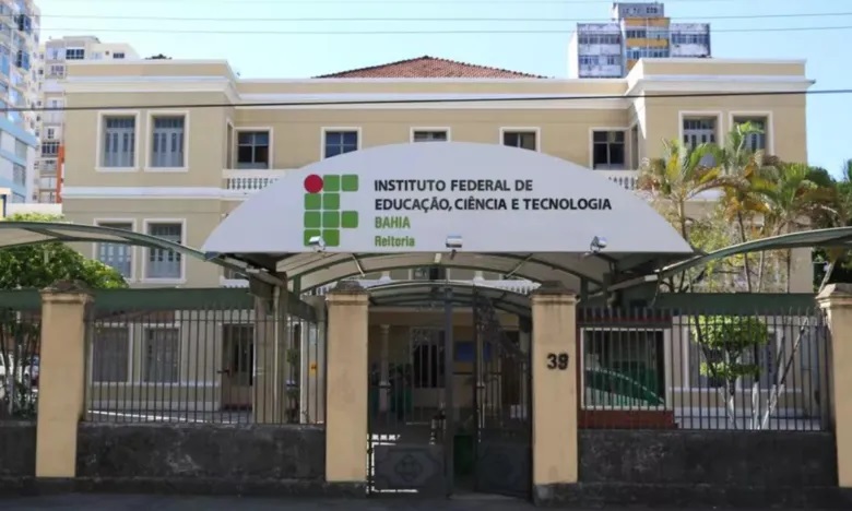 IFBA abre vagas com salários de até R$ R$ 3.412 ao mês