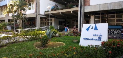 UFBA abre curso de bacharelado em Administração Pública e Gestão Social