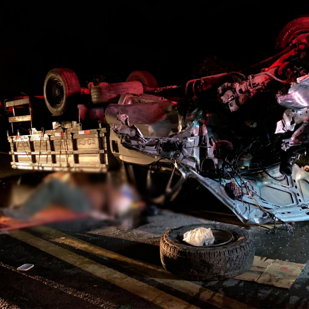 Mata de São João - Acidente com vítima fatal trava a Linha Verde na noite desta terça-feira (30)