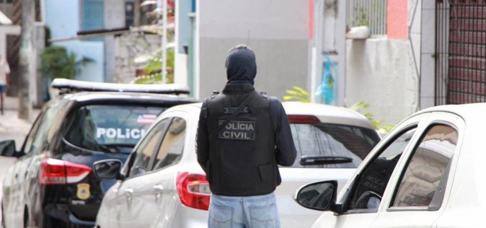 Homem de 21 anos é preso por estuprar a amiga de 14 no interior da Bahia