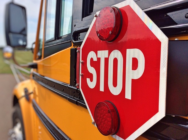 Atirador mata 19 estudantes e dois professores em escola primária no Texas