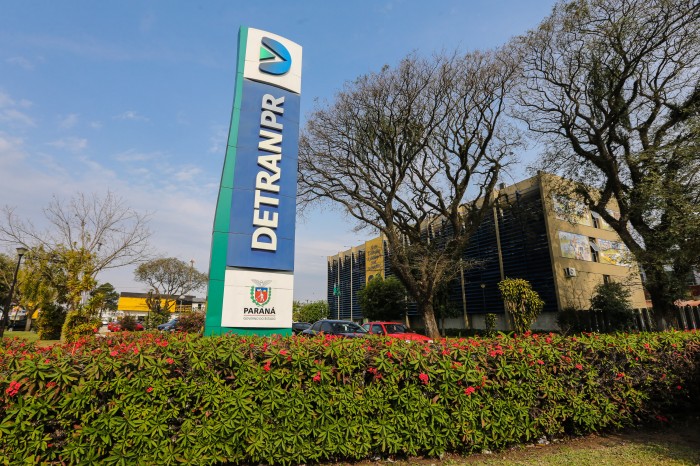Detran-PR implanta sistema de laudo digital para motoristas com deficiências motoras